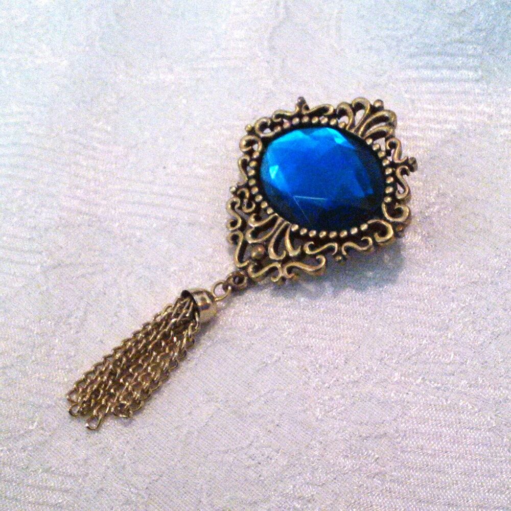 Vintage Gold Tone Victorian Style Rhinestone Tassel Brooch - Picture 4 of 5